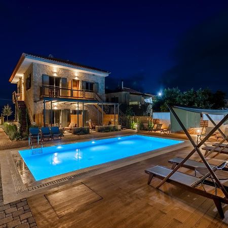 Sophia'S Beach House Levktron Bagian luar foto