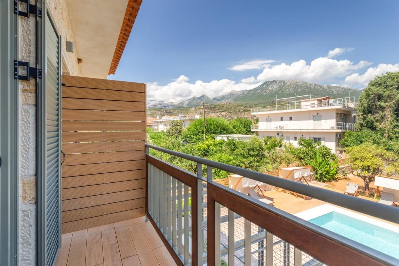 Sophia'S Beach House Levktron Bagian luar foto