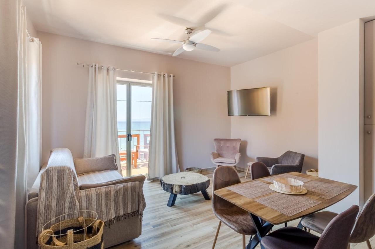 Sophia'S Beach House Levktron Bagian luar foto